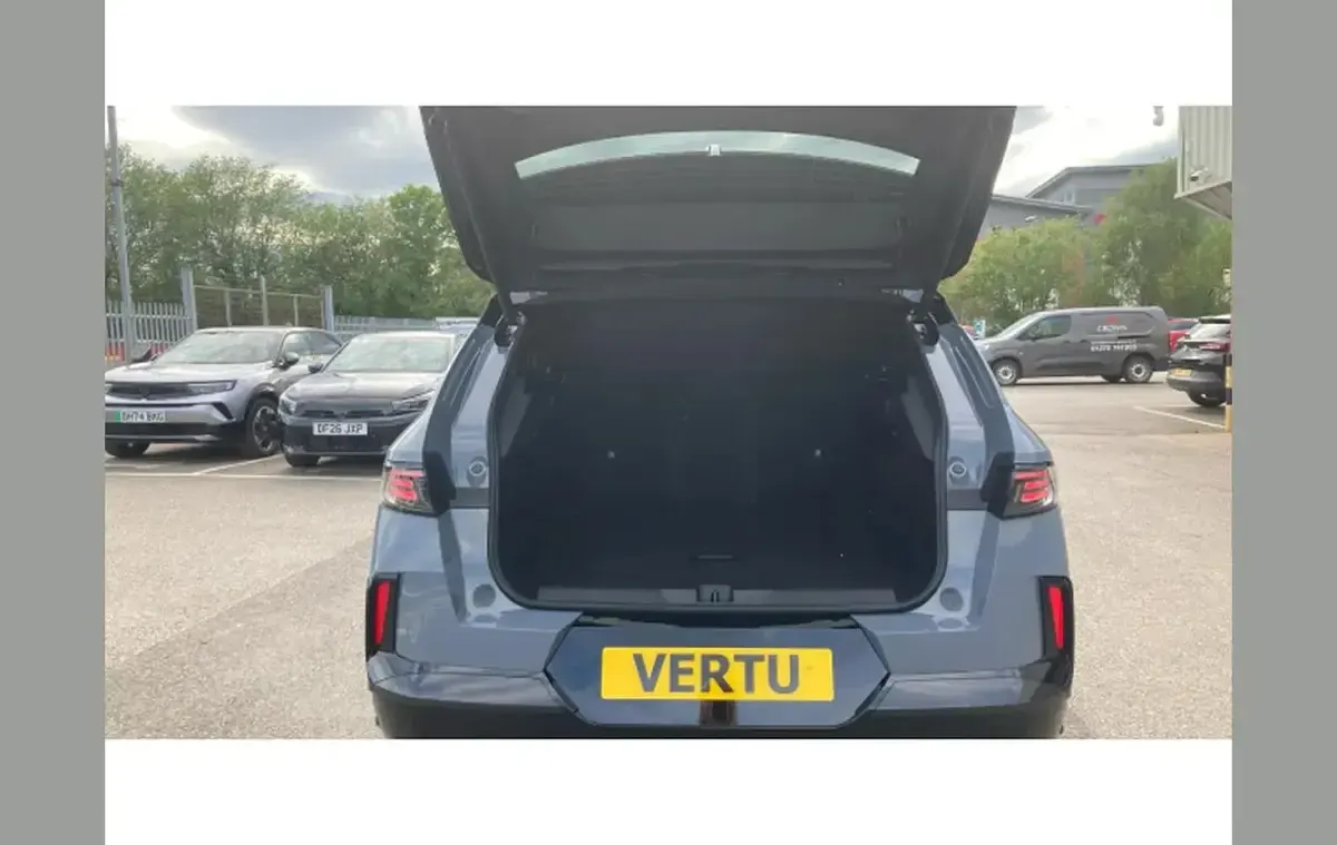 New Vauxhall Grandland Ultimate 235 kW (320 HP) 2025 Other SUV