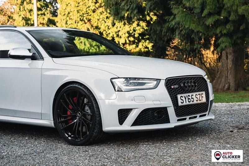 Begagnad Audi RS4 Performance 450 HK (330 kW) 2015 Grå Kombi