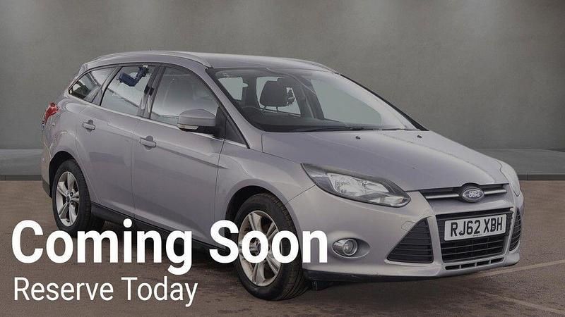 Used Ford Focus Zetec 2013 Silver Estate