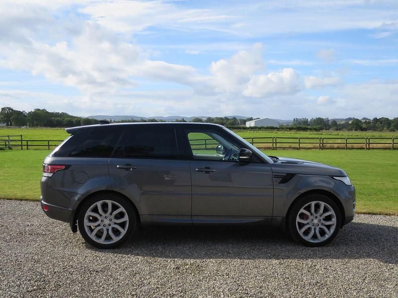 Used Land Rover Range Rover Sport HSE Dynamic 306 HP (225 kW) 2016 Grey SUV