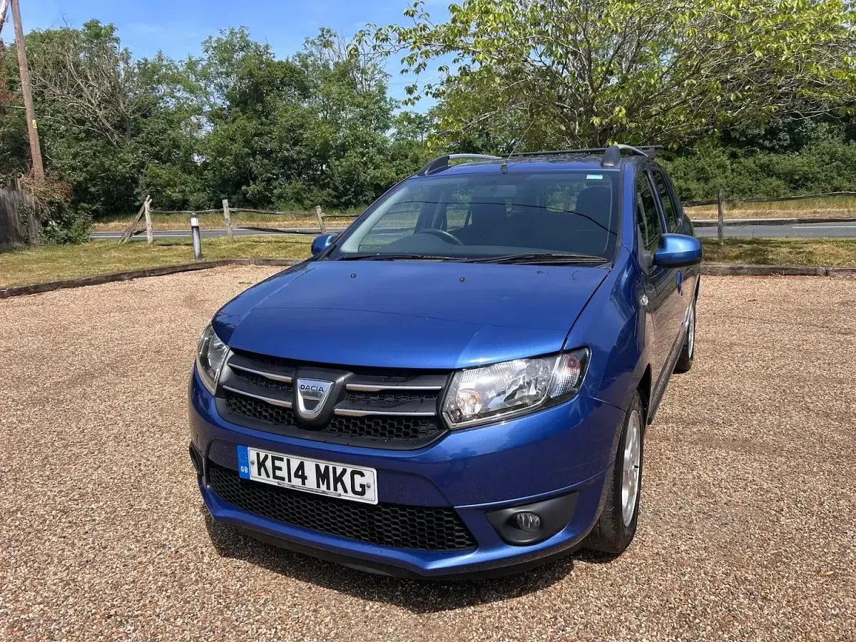 Used Dacia Logan MCV Lauréate 2014 Blue Estate