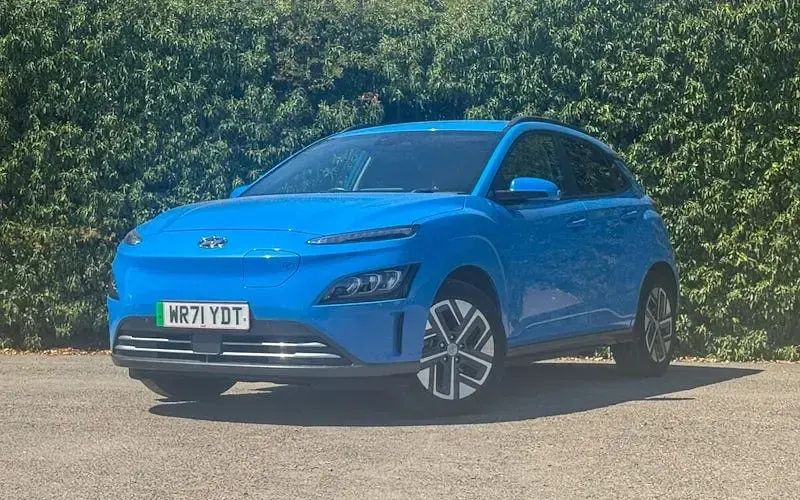 Used Hyundai Kona Premium 100 kW (136 HP) 2022 Blue SUV