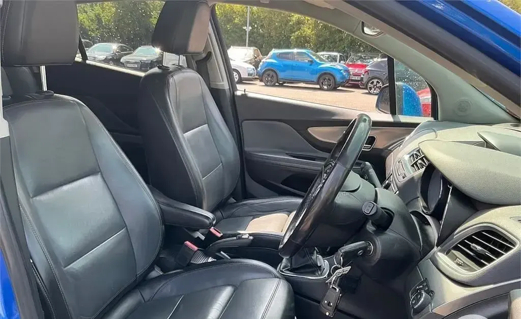 Used Vauxhall Mokka 115 HP (84 kW) 2014 Blue SUV