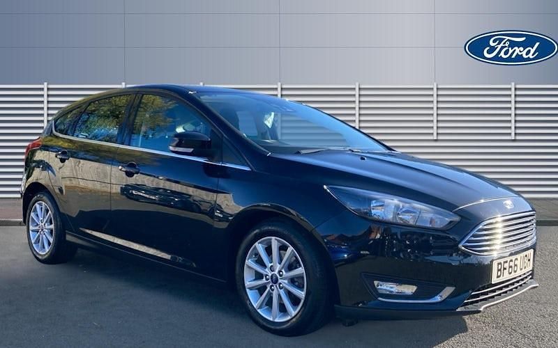 Black Used 2016 Ford Focus Titanium Hatchback | £6,400 (Fair price) - Image 1/4