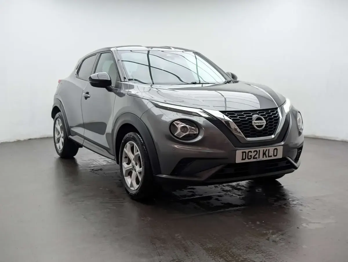 Used Nissan Juke N-Connecta 114 HP (83 kW) 2021 Grey SUV