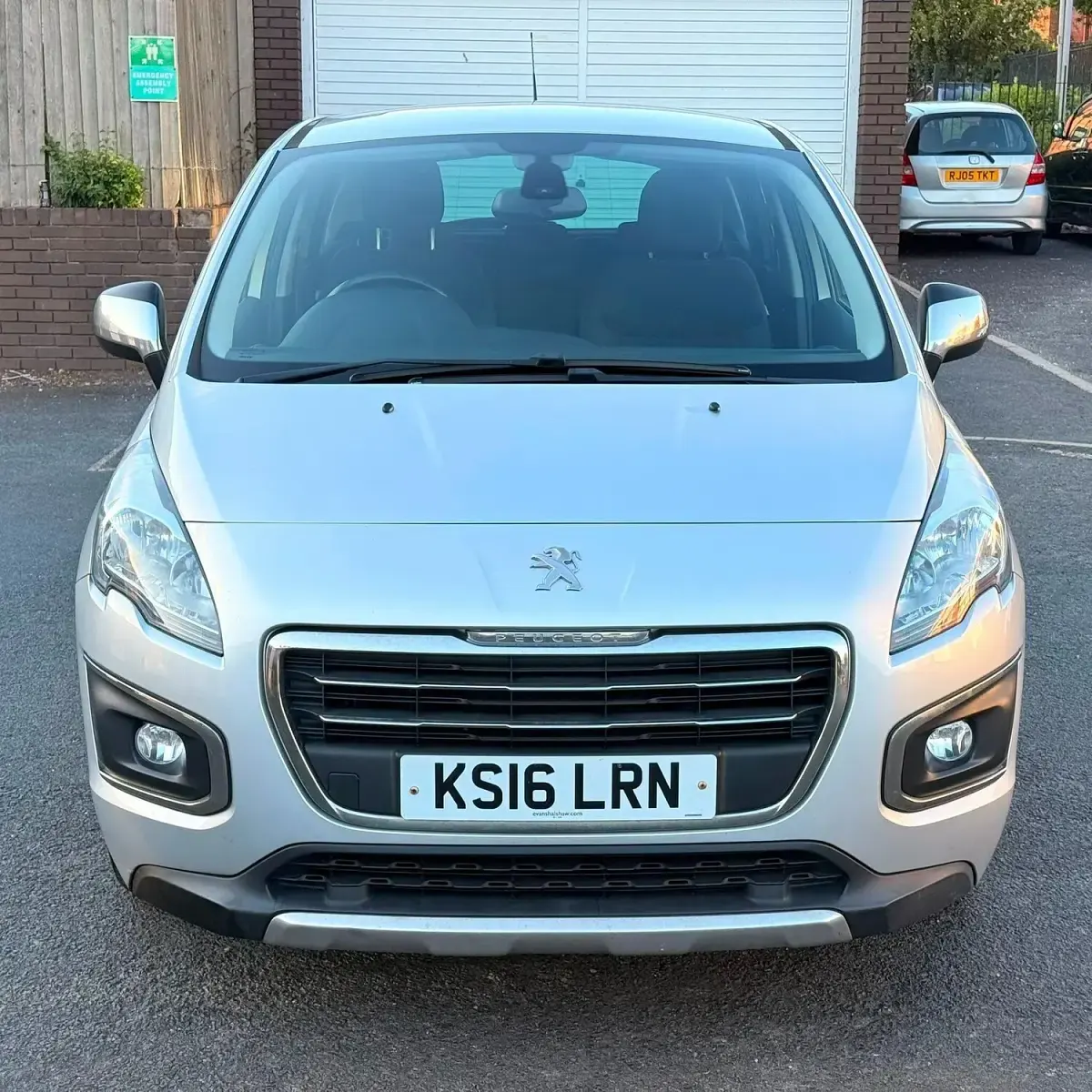 Used Peugeot 3008 Active 2016 Silver Hatchback