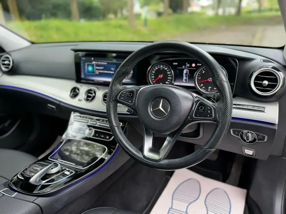 Used Mercedes E350 SE 2017 Black Sedan