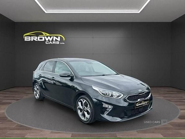Black Used 2019 Kia Ceed 3 Hatchback | £10,295 (Fair price) - Image 1/4
