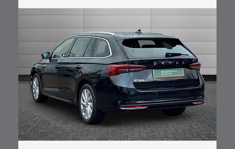 Used Skoda Octavia SE L 150 HP (110 kW) 2025 Black magic Estate