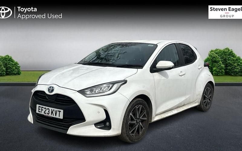 Used Toyota Yaris Hybrid Design 116 HP (85 kW) 2026 Hatchback