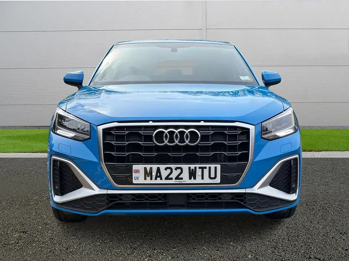 Used Audi Q2 S-Line 150 HP (110 kW) 2022 Blue SUV