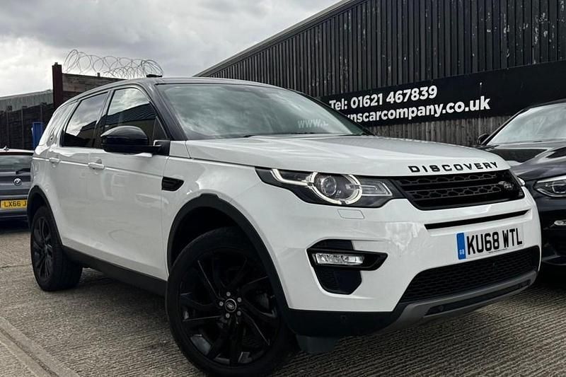 White Used 2018 Land Rover Discovery Sport HSE SUV | £19,600 (Fair price) - Image 1/1
