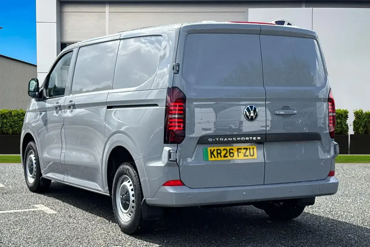 New VW T7 64 kW (88 HP) 2026 Grey Van