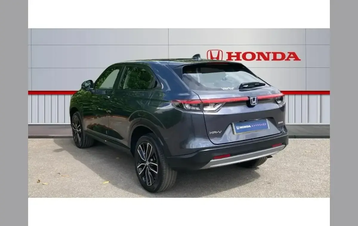 Used Honda HR-V Elegance 131 HP (96 kW) 2023 Grey SUV