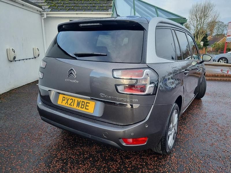 Used Citroën C4 SpaceTourer Shine 127 HP (93 kW) 2021 Grey MPV