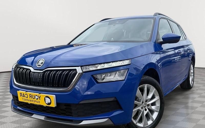 Usado Skoda Kamiq SE 95 CV (69 kW) 2022 Azul SUV