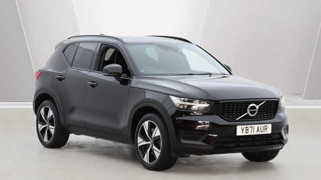 Used Volvo XC40 R-Design 211 HP (155 kW) 2022 SUV