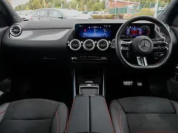 Used Mercedes GLA200 Executive 163 HP (119 kW) 2024 Black SUV