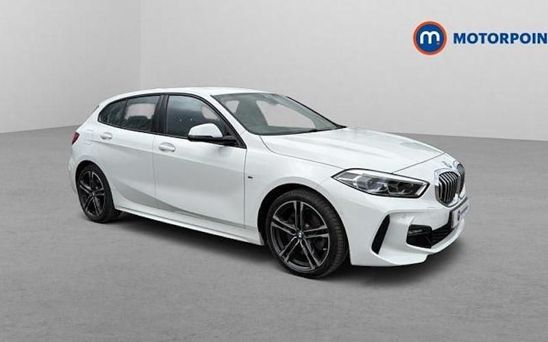 Used BMW 120 M Sport 190 HP (139 kW) 2023 White Hatchback