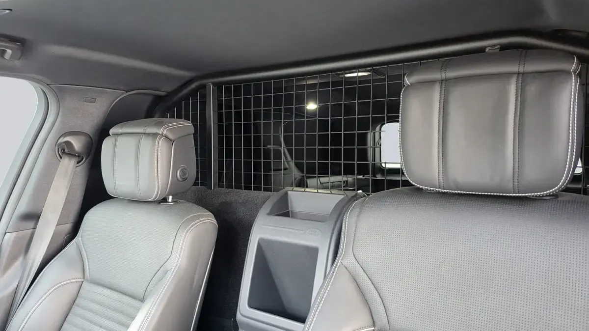 Used Land Rover Discovery HSE Dynamic 2023 Black SUV