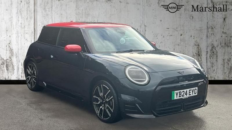 Grey Used 2024 Mini Cooper SE Hatch Hatchback | £29,472 - Image 1/4