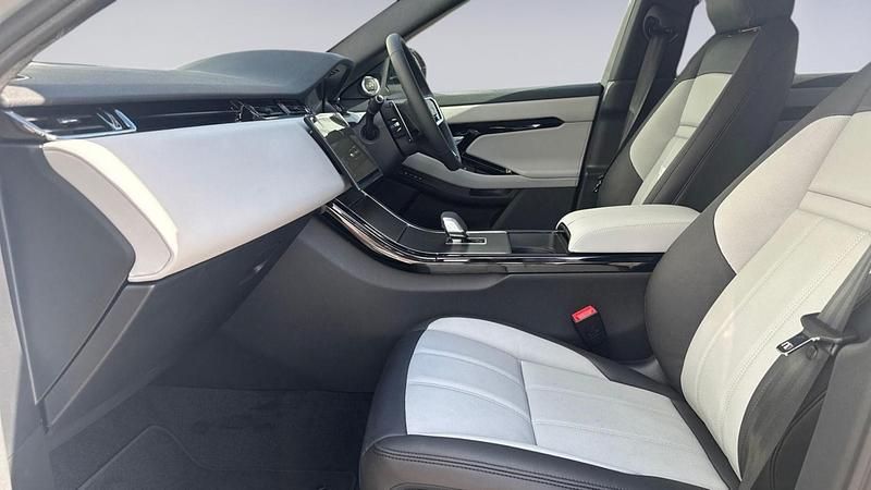 Used Land Rover Range Rover evoque SE Dynamic 2026 Silver SUV