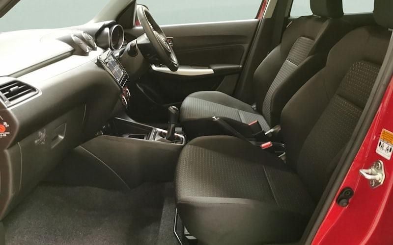 Used Suzuki Swift SZ-L 83 HP (61 kW) 2023 Red Hatchback