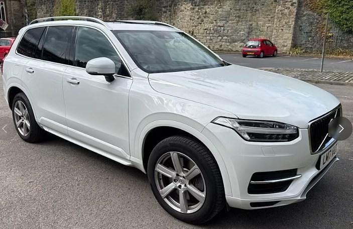 White Used 2017 Volvo XC90 Momentum SUV | £24,199 (Fair price) - Image 1/1