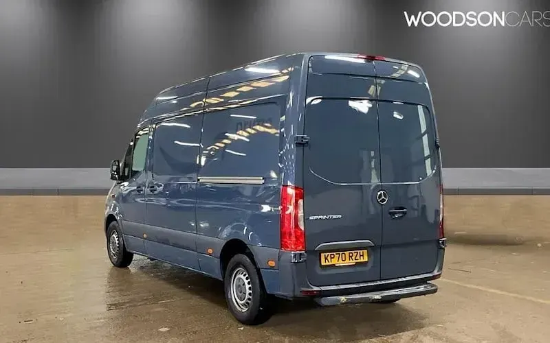 Usado Mercedes E-Sprinter Progressive 85 kW (116 CV) 2020 Van
