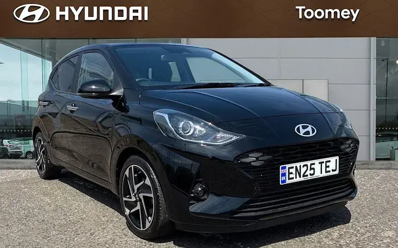 Used Hyundai i10 Premium 79 HP (58 kW) 2025 Hatchback
