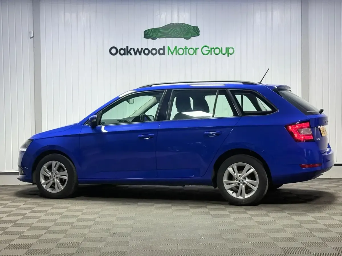 Used Skoda Fabia SE 95 HP (69 kW) 2020 Blue Hatchback