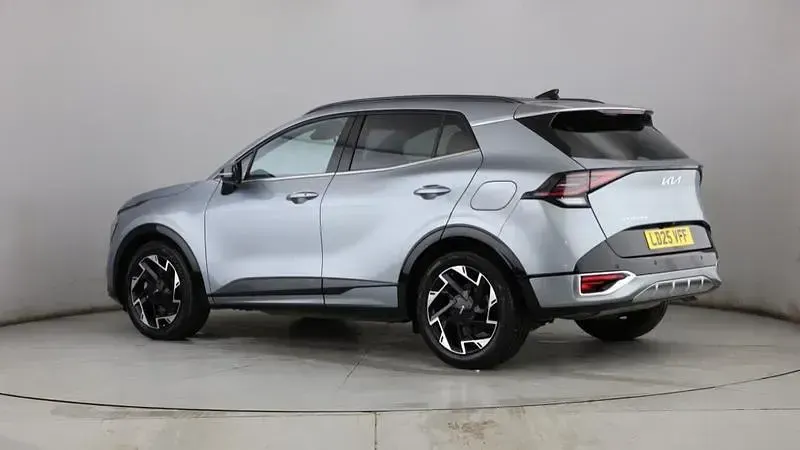 Used Kia Sportage GT-Line 157 HP (115 kW) 2025 Silver SUV