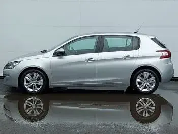 Used Peugeot 308 Active 120 HP (88 kW) 2016 Silver Hatchback