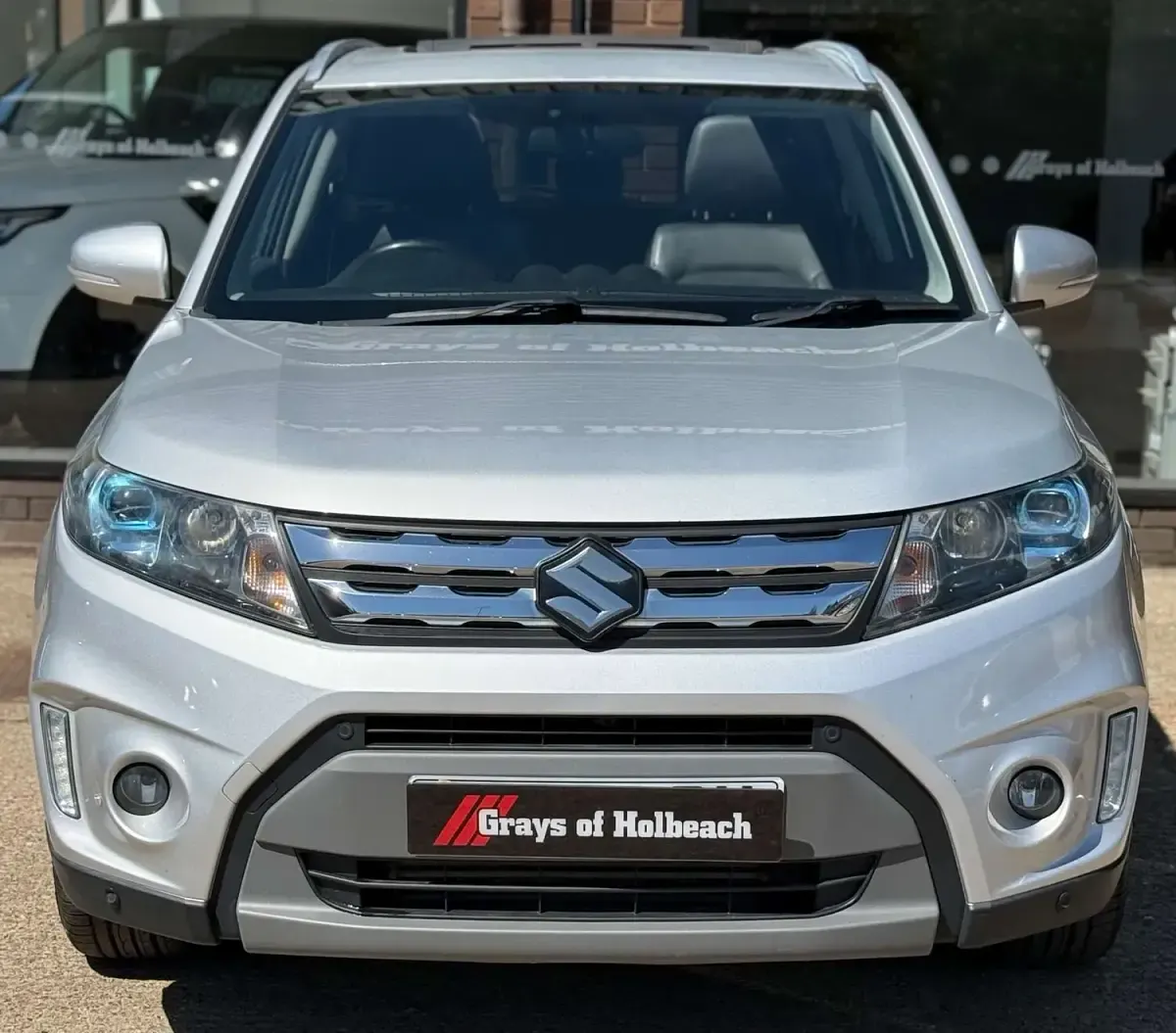 Used Suzuki Vitara SZ5 120 HP (88 kW) 2015 Silver SUV