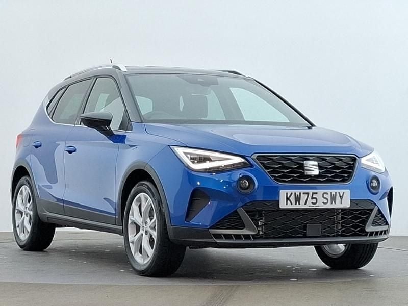 New Seat Arona FR 115 HP (84 kW) 2025 Blue SUV