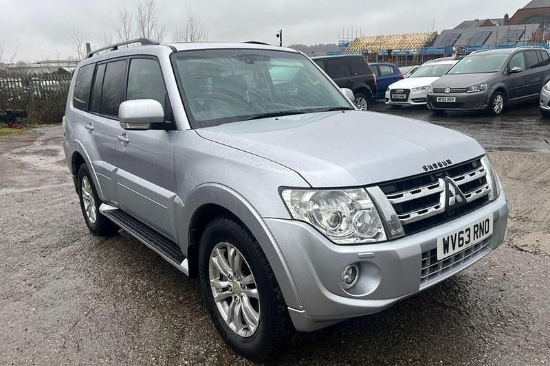 Used 2013 Mitsubishi Shogun SUV | £9,699 (Super price) - Image 1/1