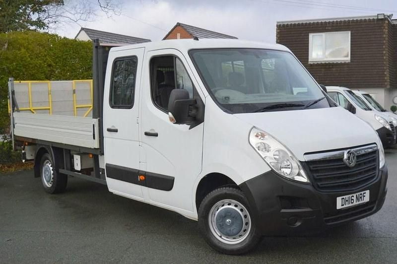 Used Vauxhall Movano 2025 White MPV
