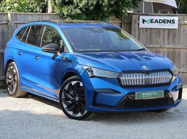 Race blue metallic Used 2021 Skoda Enyaq iV SportLine SUV | £25,495 - Image 1/4
