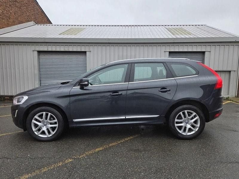 Used Volvo XC60 SE Lux 190 HP (139 kW) 2017 Grey SUV