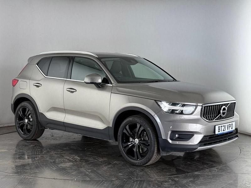 Grey Used 2021 Volvo XC40 Inscription SUV | £21,400 (Fair price) - Image 1/3