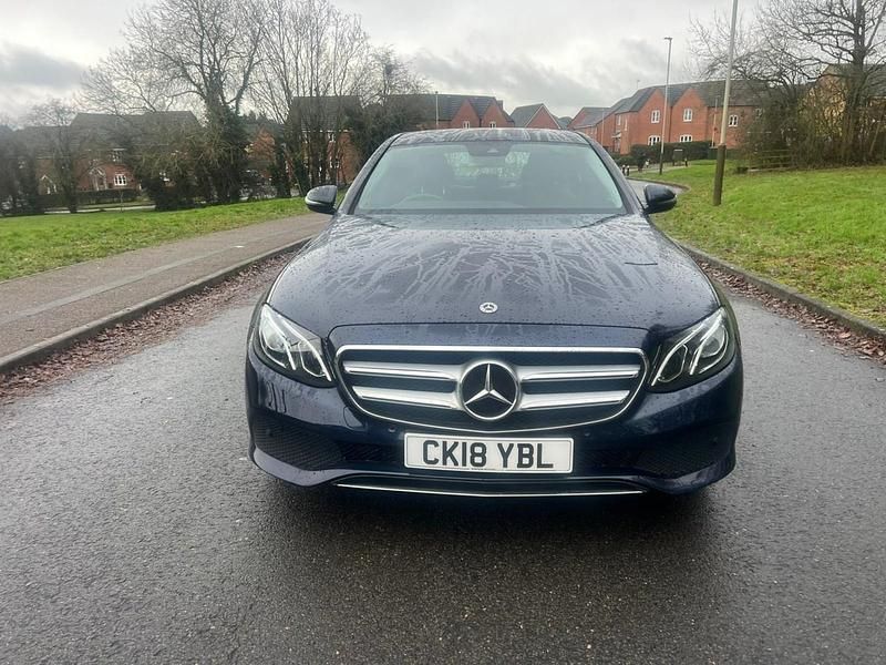 Used Mercedes E200 SE 150 HP (110 kW) 2018 Blue Sedan