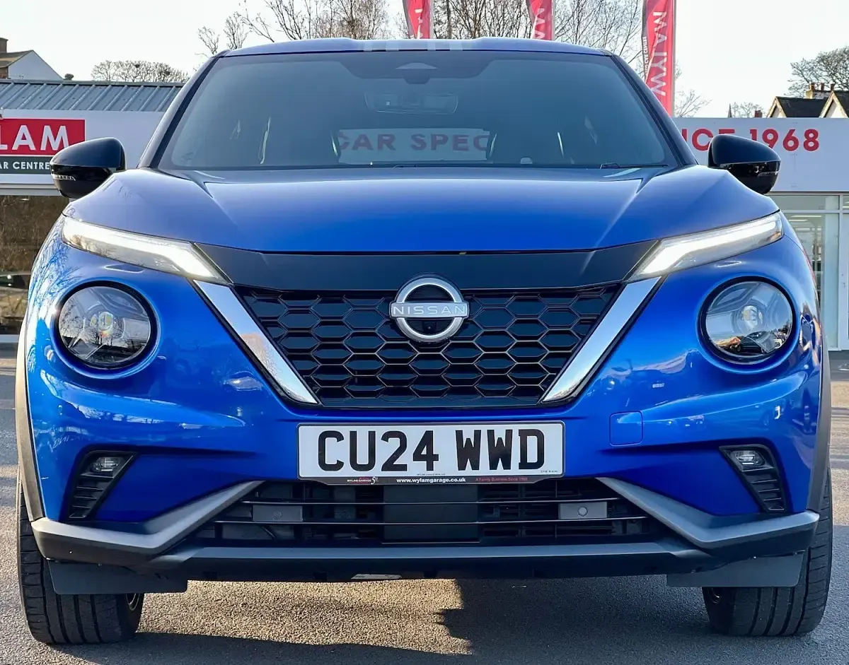 Used Nissan Juke Tekna 143 HP (105 kW) 2024 Blue SUV