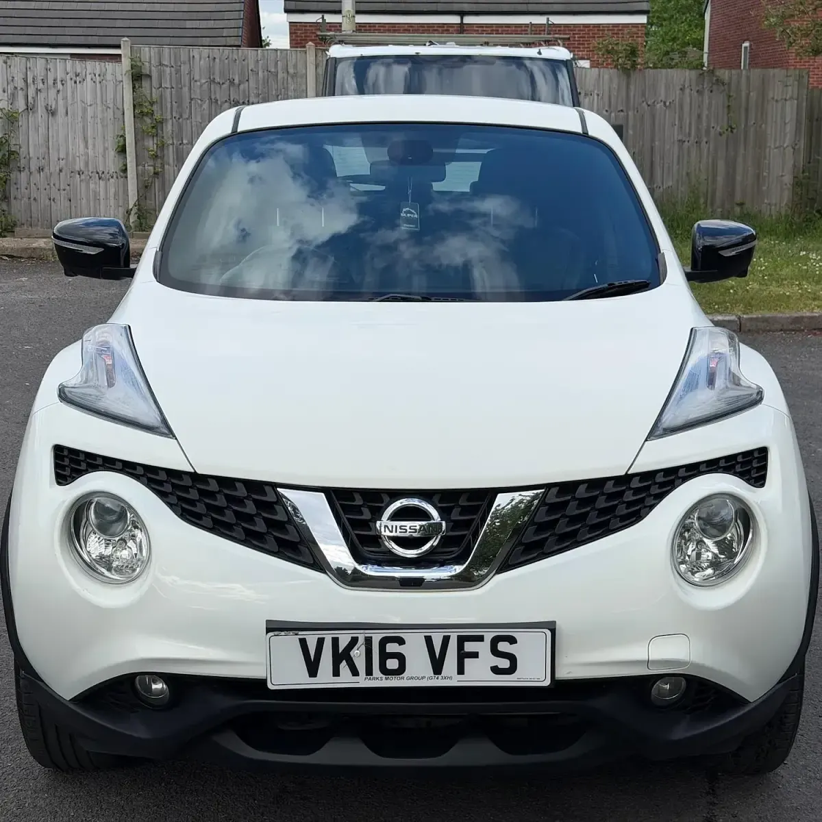 Used Nissan Juke Tekna 110 HP (80 kW) 2016 White SUV
