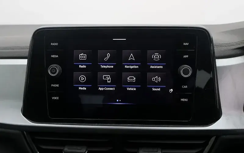 Used VW T-Roc S 110 HP (80 kW) 2023 Red SUV