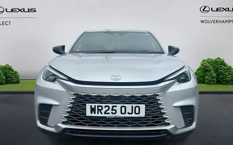 Used Lexus LBX 136 HP (100 kW) 2026 SUV