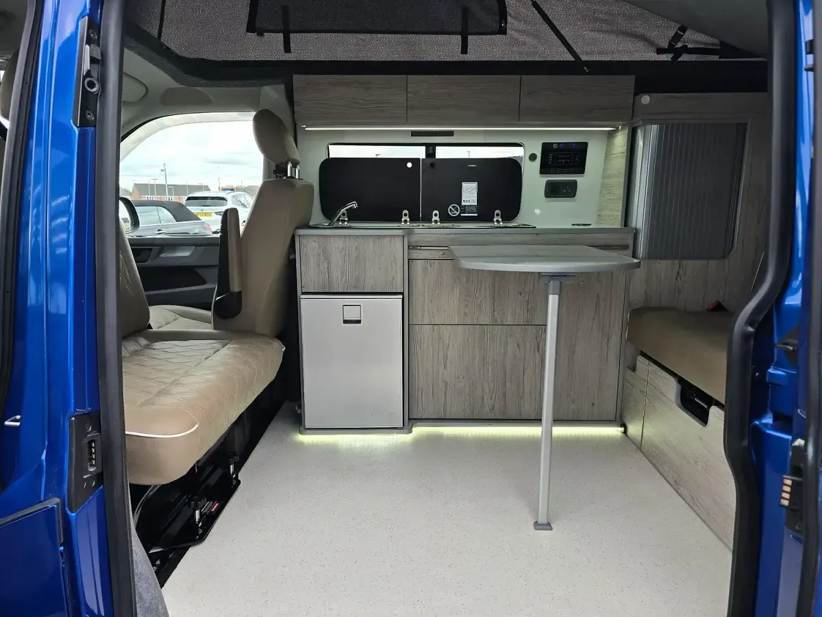 Used VW Transporter Highline 2022 Blue Van