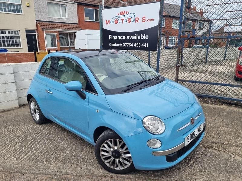 Blue Used 2015 Fiat 500 Lounge Hatchback | £4,345 (Good price) - Image 1/4