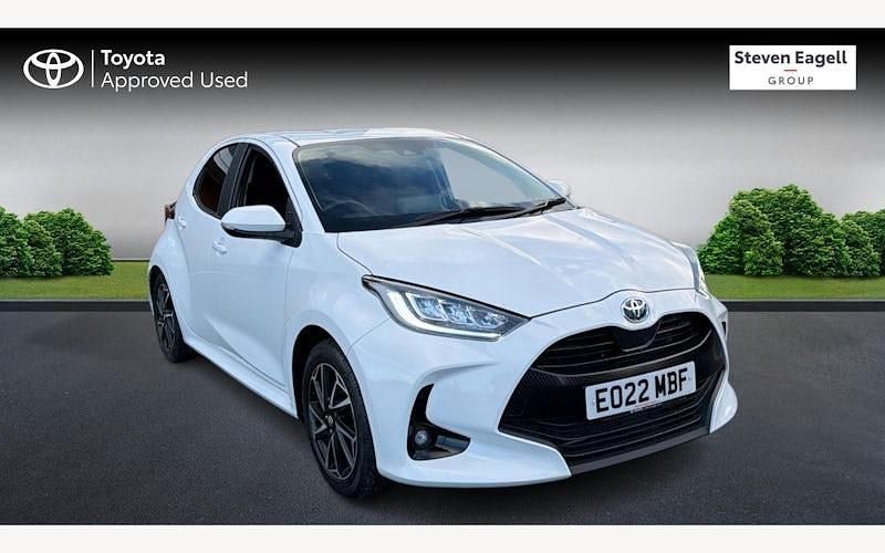 Used Toyota Yaris Hybrid Design 116 HP (85 kW) 2025 Hatchback