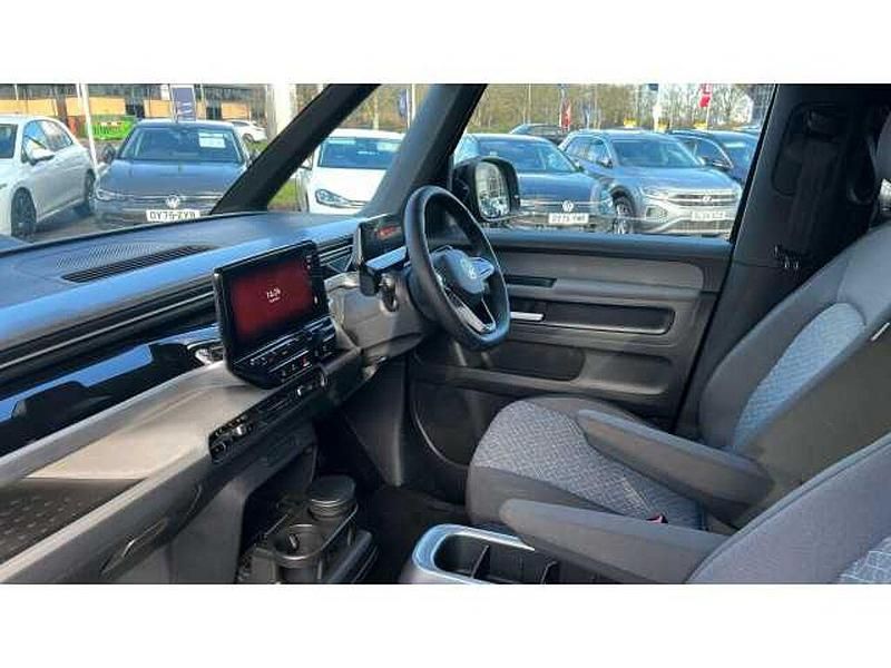 Used VW ID. Buzz Pro 150 kW (204 HP) 2023 Starlight blue metallic MPV