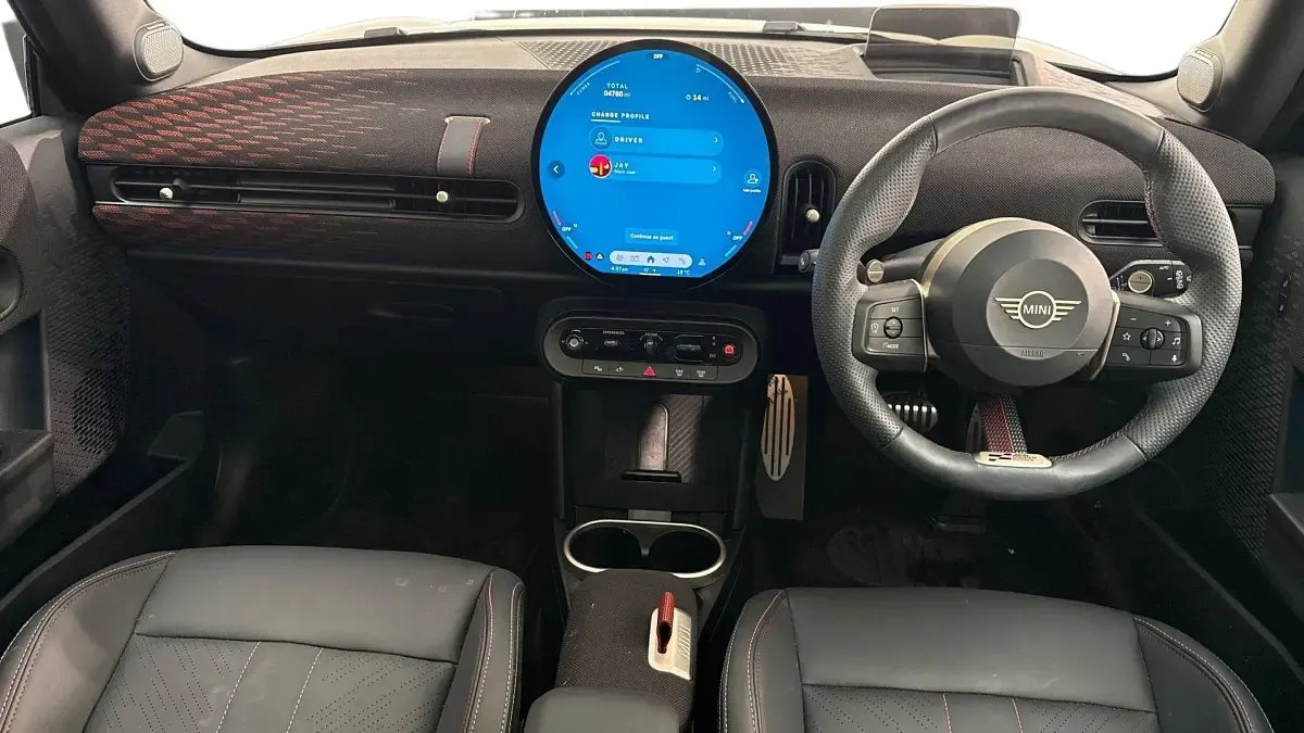 Used Mini John Cooper Works Hatch 228 HP (167 kW) 2025 Black Hatchback